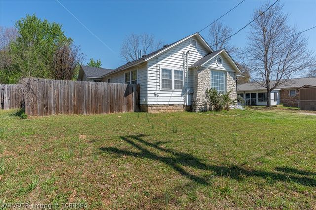 112 W Atlanta Street, Greenwood, AR 72936