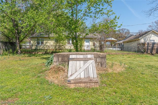 112 W Atlanta Street, Greenwood, AR 72936