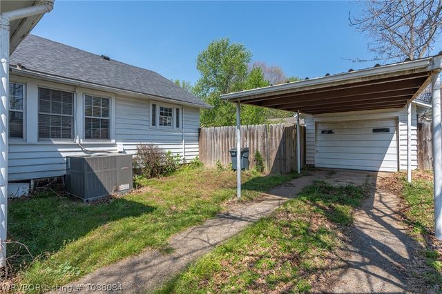 112 W Atlanta Street, Greenwood, AR 72936