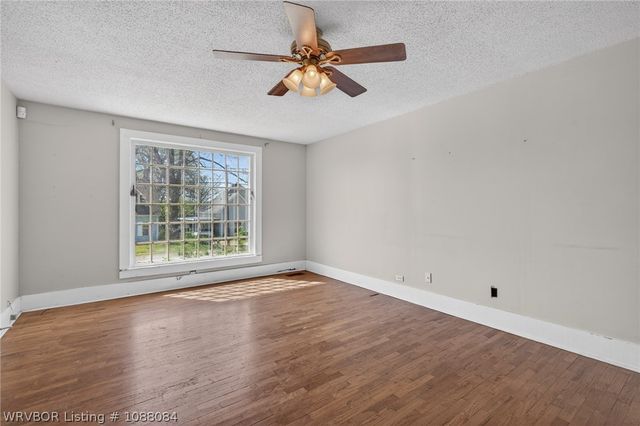 112 W Atlanta Street, Greenwood, AR 72936