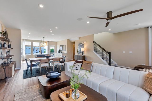 206 Steeple Bush Lane 9137, Schaumburg, IL 60193