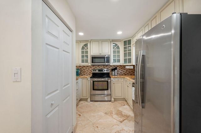 330 Bluefish Drive 105, Fort Walton Beach, FL 32548