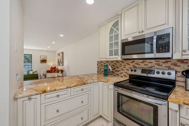 330 Bluefish Drive 105, Fort Walton Beach, FL 32548