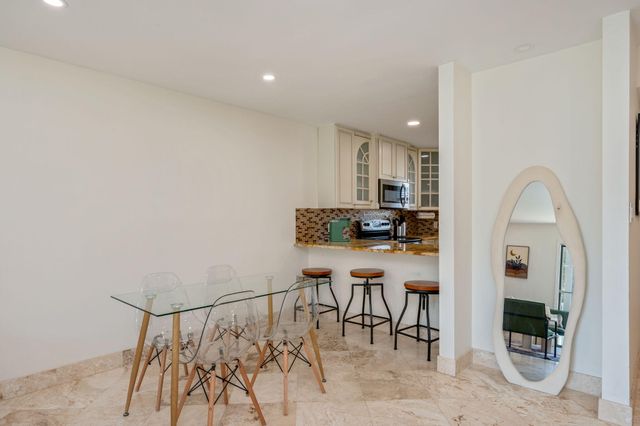 330 Bluefish Drive 105, Fort Walton Beach, FL 32548