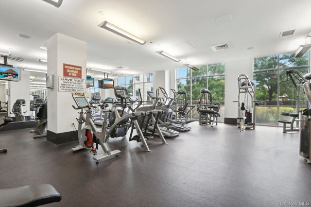 300 Mamaroneck Avenue 514, White Plains, NY 10605