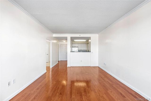 300 Mamaroneck Avenue 514, White Plains, NY 10605