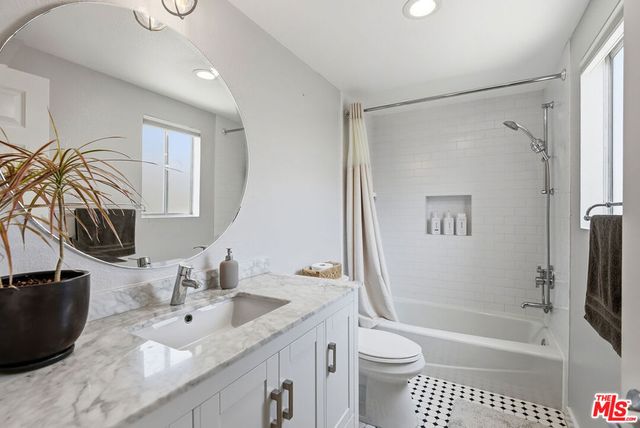 4314 Glencoe Avenue 6, Los Angeles, CA 90292