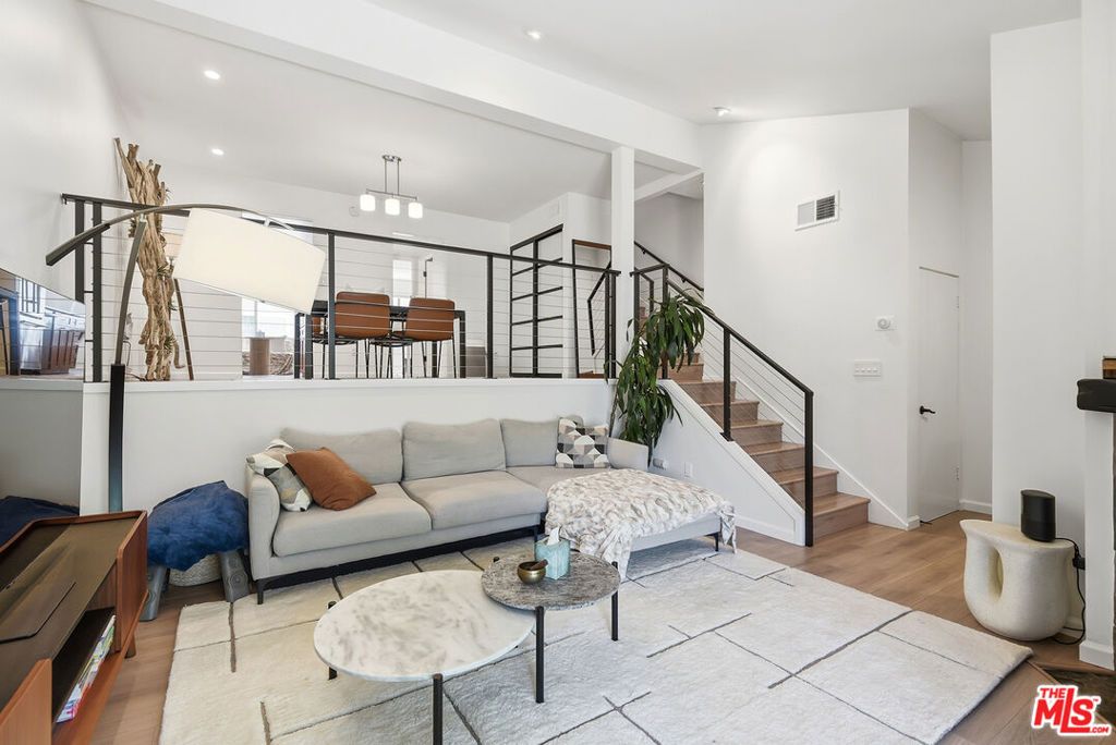 4314 Glencoe Avenue 6, Los Angeles, CA 90292