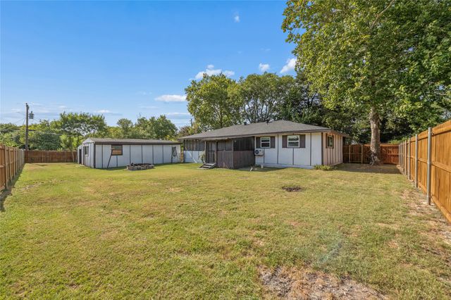 5776 County Road 927, Nevada, TX 75173
