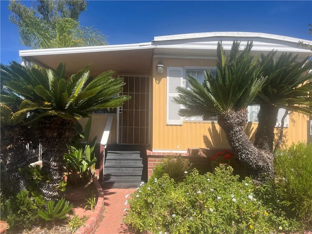 1120 E Mission 20, Fallbrook, CA 92028