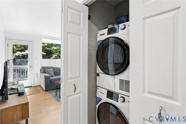 10107 Redbridge Rd, Midlothian, VA 23236