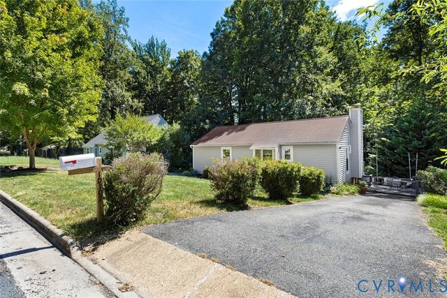 10107 Redbridge Rd, Midlothian, VA 23236