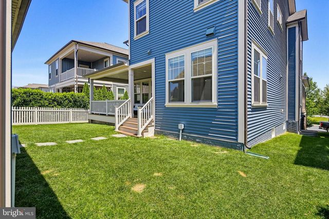 8693 SATINWOOD DR, Frederick, MD 21704