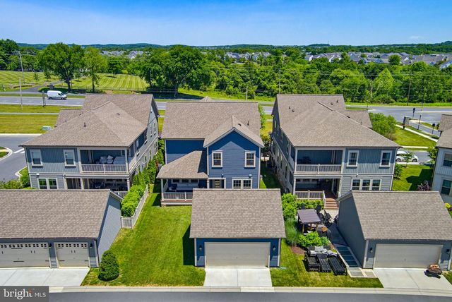 8693 SATINWOOD DR, Frederick, MD 21704