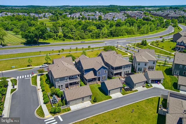 8693 SATINWOOD DR, Frederick, MD 21704