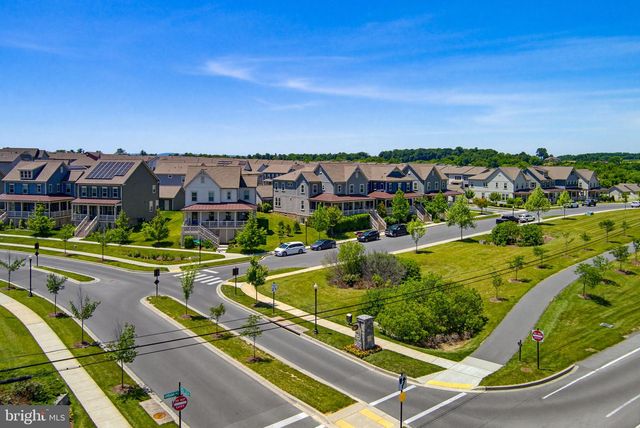 8693 SATINWOOD DR, Frederick, MD 21704
