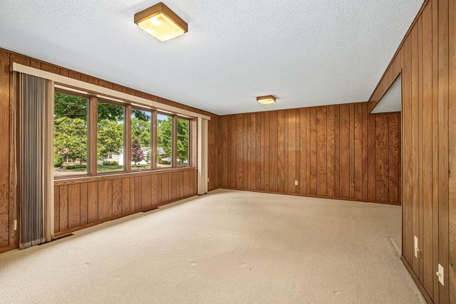 3517 Coolidge Street NE, Saint Anthony, MN 55418