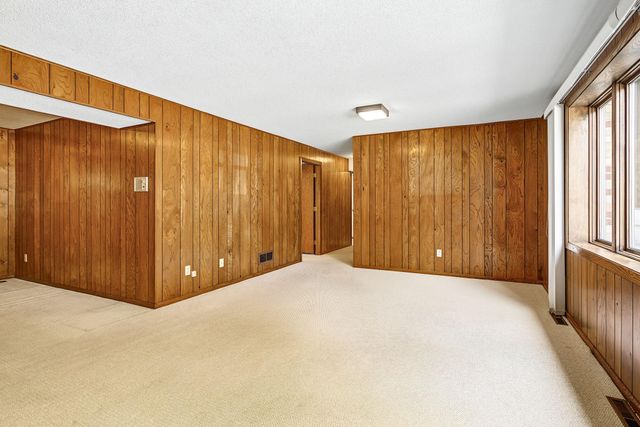 3517 Coolidge Street NE, Saint Anthony, MN 55418