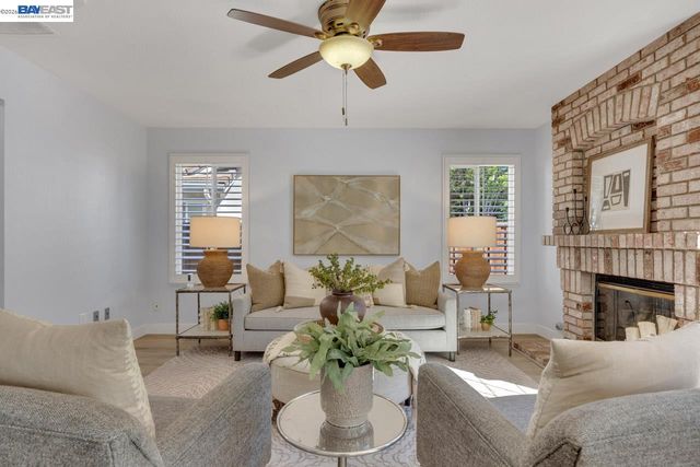 3019 Boardwalk St, Pleasanton, CA 94588