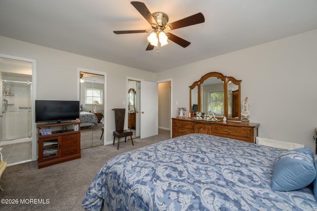 53 Danbury Road, Tinton Falls, NJ 07753
