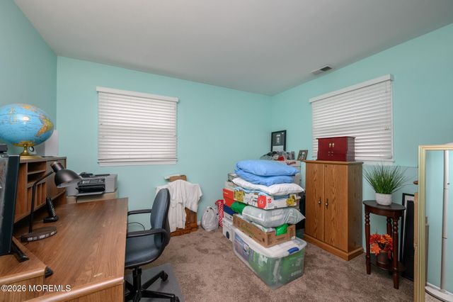 53 Danbury Road, Tinton Falls, NJ 07753
