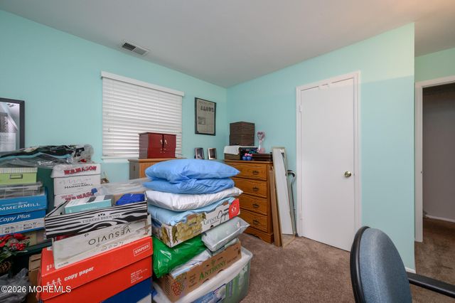 53 Danbury Road, Tinton Falls, NJ 07753