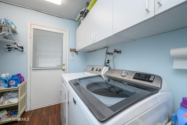 53 Danbury Road, Tinton Falls, NJ 07753