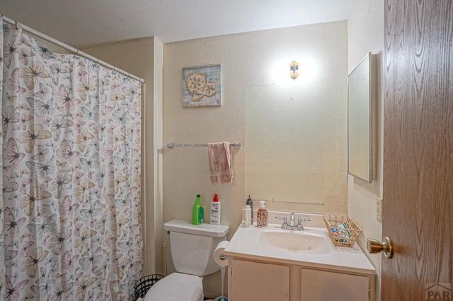 925 Russell Ave, Walsenburg, CO 81089