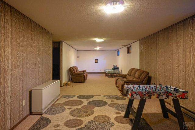 925 Russell Ave, Walsenburg, CO 81089