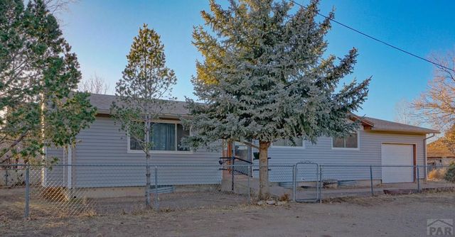 925 Russell Ave, Walsenburg, CO 81089