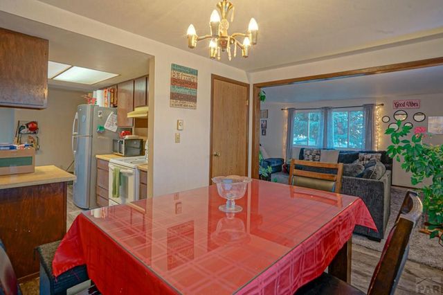 925 Russell Ave, Walsenburg, CO 81089