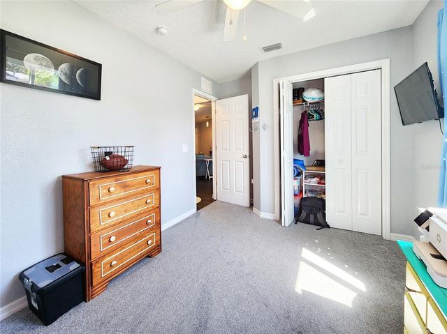 8442 PINEWOOD AVENUE, Brooksville, FL 34613