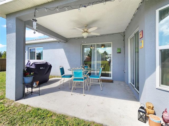 8442 PINEWOOD AVENUE, Brooksville, FL 34613