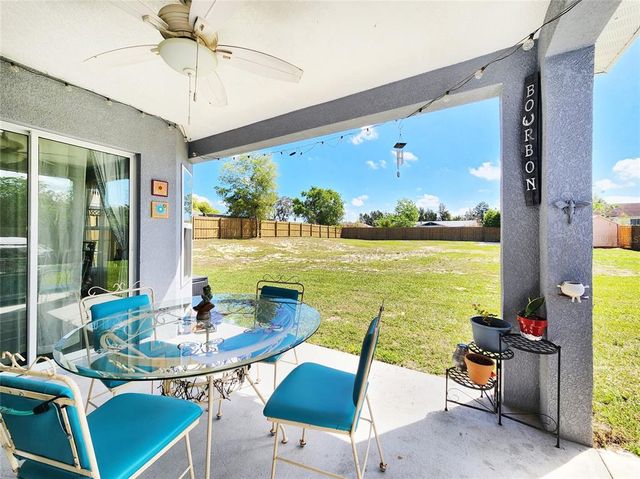 8442 PINEWOOD AVENUE, Brooksville, FL 34613