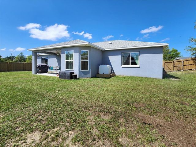 8442 PINEWOOD AVENUE, Brooksville, FL 34613