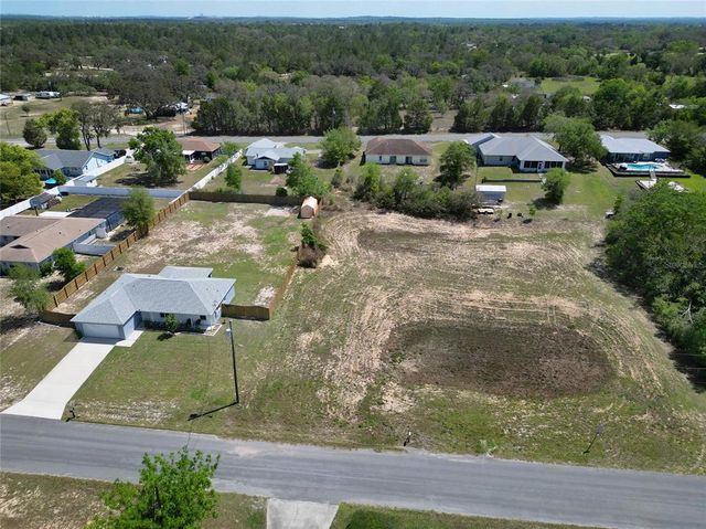 8442 PINEWOOD AVENUE, Brooksville, FL 34613