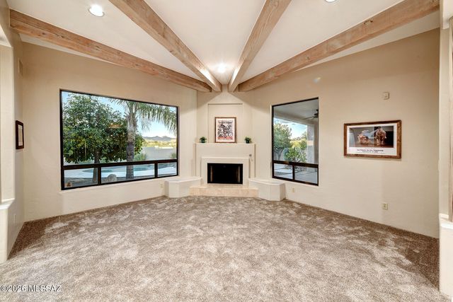 5500 N Hacienda Del Sol Road, Tucson, AZ 85718