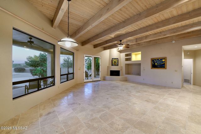 5500 N Hacienda Del Sol Road, Tucson, AZ 85718