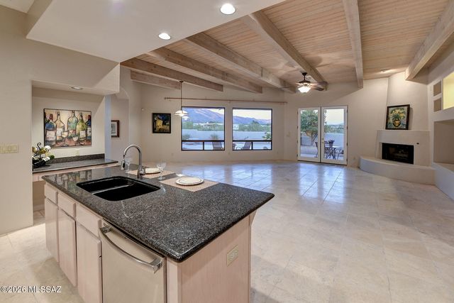5500 N Hacienda Del Sol Road, Tucson, AZ 85718