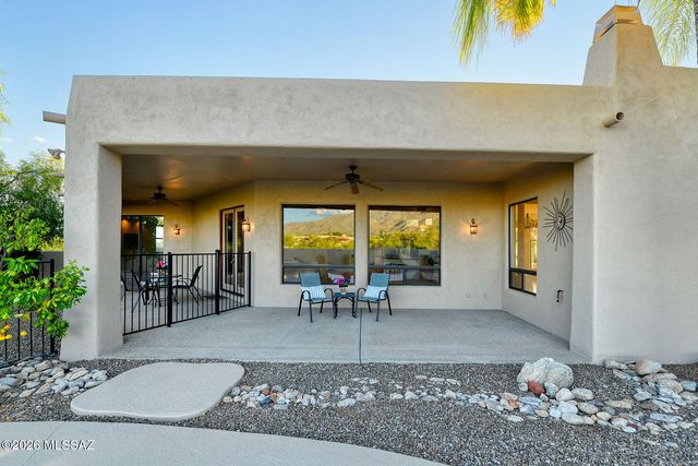 5500 N Hacienda Del Sol Road, Tucson, AZ 85718