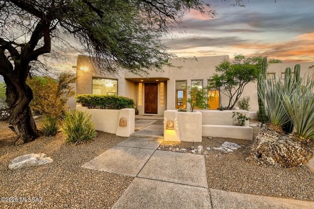 5500 N Hacienda Del Sol Road, Tucson, AZ 85718