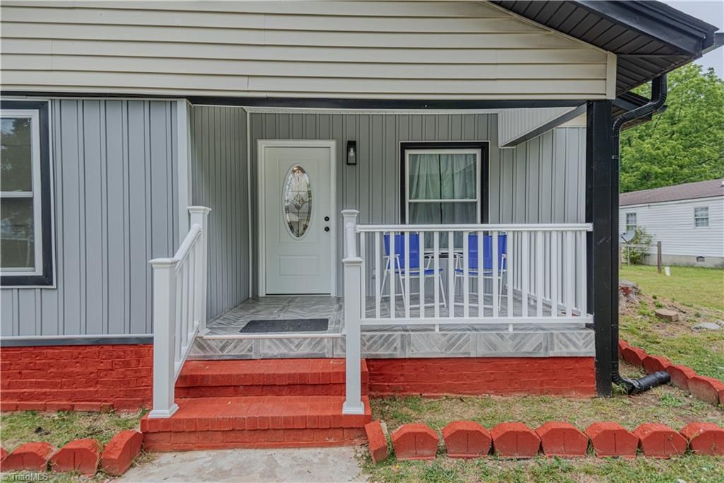130 West Street, Asheboro, NC 27205