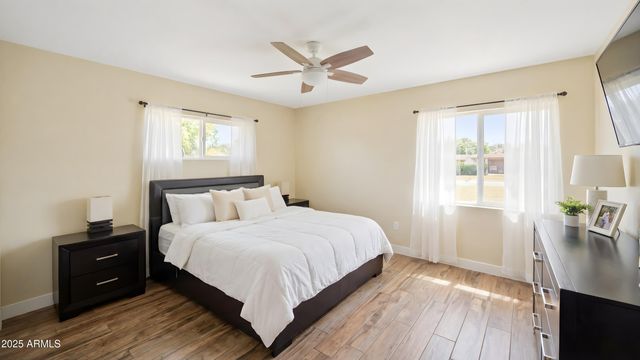 945 E MISSOURI Avenue, Phoenix, AZ 85014