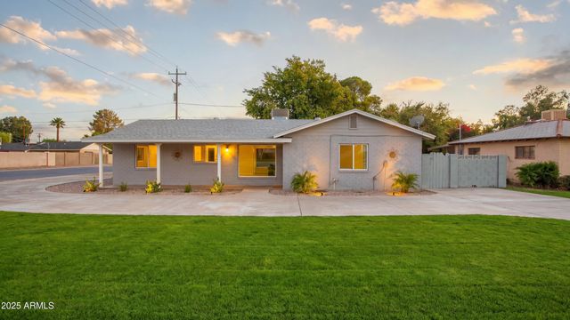 945 E MISSOURI Avenue, Phoenix, AZ 85014