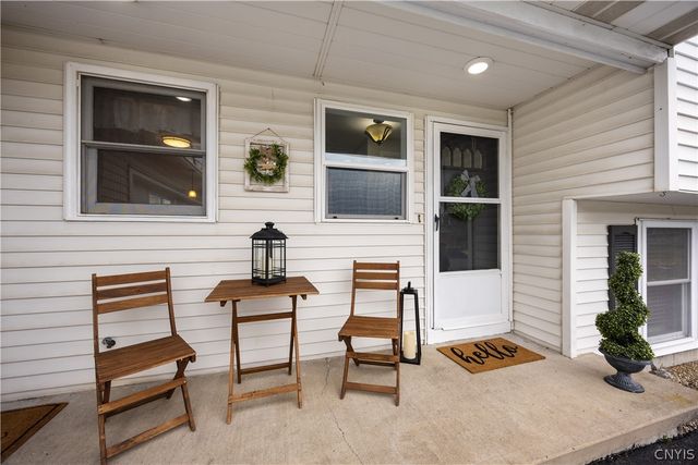 8346 Sextant Drive, Clay, NY 13027