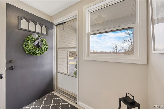 8346 Sextant Drive, Clay, NY 13027