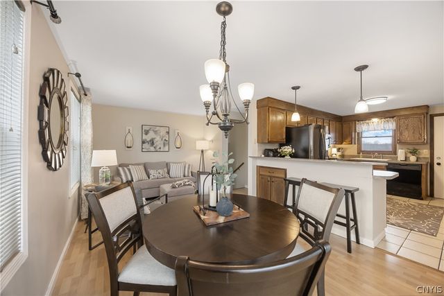 8346 Sextant Drive, Clay, NY 13027