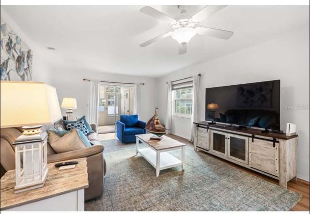 200 GLENNES LANE 103, Dunedin, FL 34698