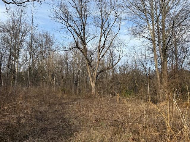 2040 Hurt SW Road, Marietta, GA 30008