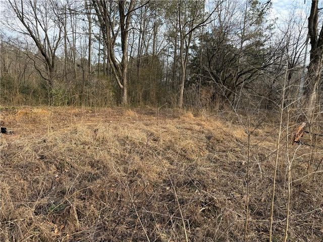 2040 Hurt SW Road, Marietta, GA 30008